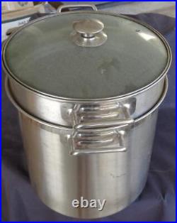 Kirkland Stainless Steel 10 Quart Stock Pot with Strainer/Steamer and Lid USED