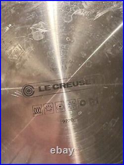 Le Creuset Stainless Steel Stockpot 7 1/2 Qt, Used Once