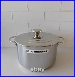 Le Creuset Tri-Ply Stainless Steel Stockpot with Lid, 7 Quart New