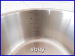 Le Creuset Tri-Ply Stainless Steel Stockpot with Lid, 7 Quart New