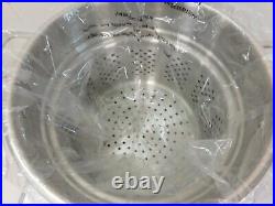NEW Viking 3-Ply Stainless Steel Stock Pot Glass Lid Pasta Insert 8 Qt/7.5L NEW Viking 3-Ply Stainless Steel Stock Pot Glass Lid Pasta Insert 8 Qt/7.5L