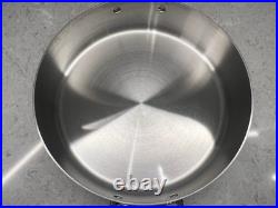 Viking Professional 6? QT/5.7L 18/10 Stainless Steel, 7-Ply, Casserole Withlid