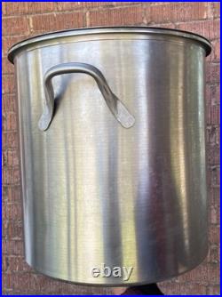Vollrath 60 Qt Stainless Steel Stock Pot with Lid 15 Gal Capacity Flat Bottom