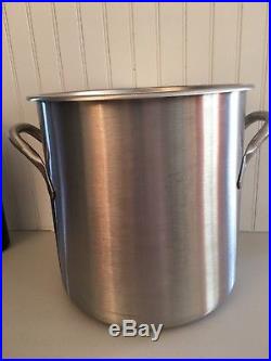 Vollrath 78620 Wear-Ever Classic 24 Quart S/S Stock Pot with Lid